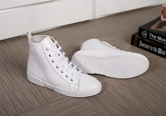 LV Casual shoes Women--014